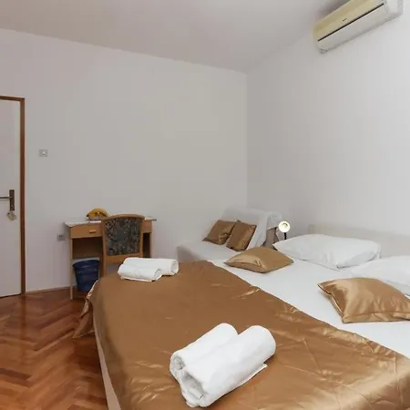 Pensjonat Lapad View 3*